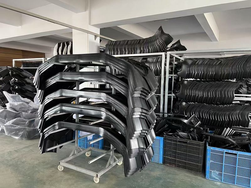 Yimi (Guangzhou) Automotive Parts Co, Ltd üreticinin üretim hattı