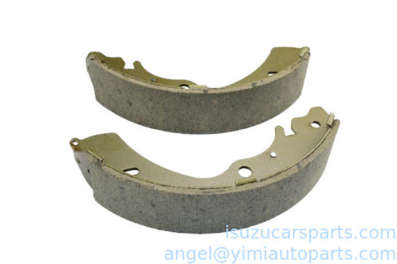 ISUZU DMAX 4X2 BRAKE Ayakkabıları 8973026350 8973682541