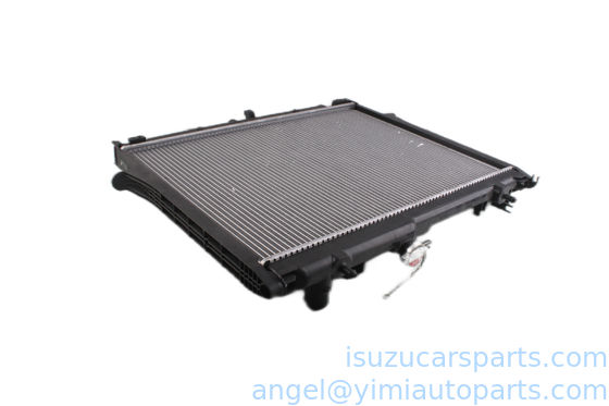 Alüminyum 4JA1 ISUZU D MAX Radyatör 8973633070 8973333512 8979431610