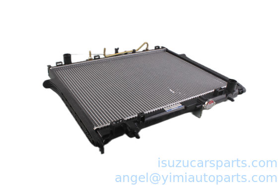 Alüminyum 4JA1 ISUZU D MAX Radyatör 8973633070 8973333512 8979431610