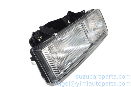 Dayanıklı NHR98 Isuzu Vücut Parçaları Isuzu Far 371110010 8970100001